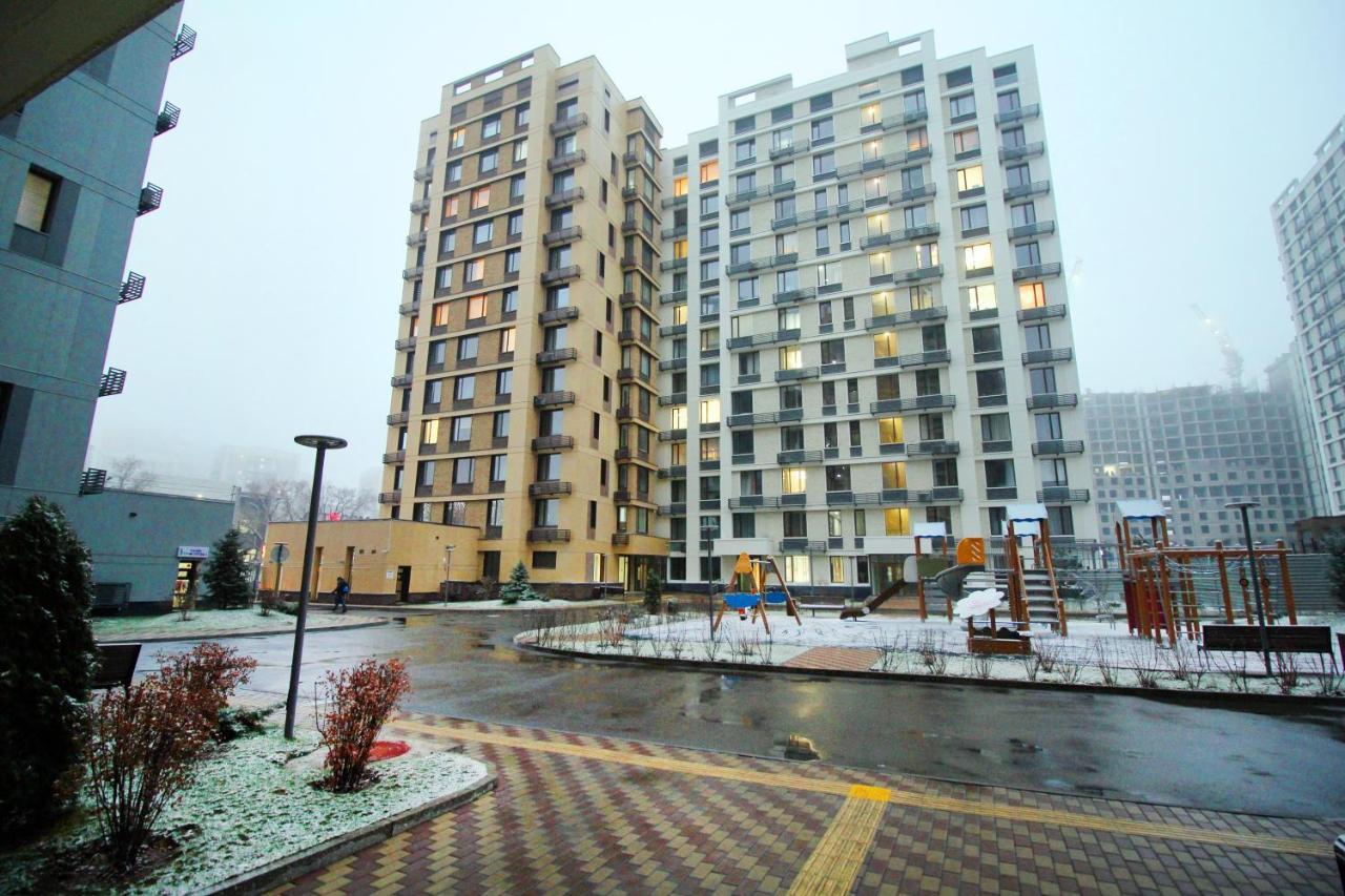 Стильные Апартаменты В Лучшем Жк Almaty Esterno foto